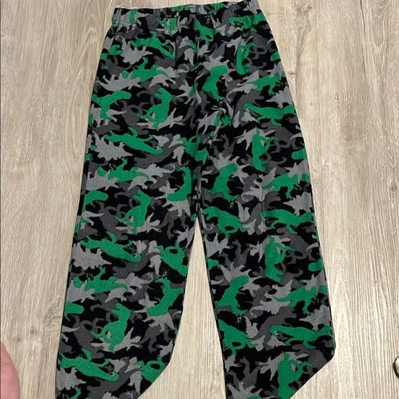 4/$20 George Green and Gray Camouflage Pants 7-8 - Picture 1 of 1